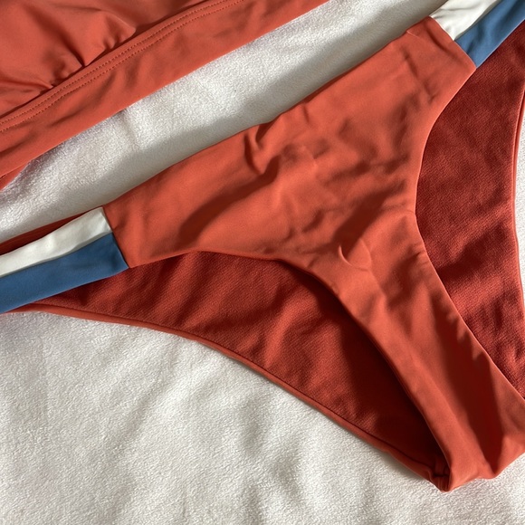 Radar Burnt Orange Sporty Cheeky Bikini Set - Picture 4 of 11